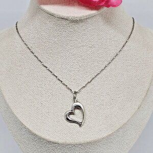 925 Sterling Silver - Heart Pendant Vior Chain Necklace 18"